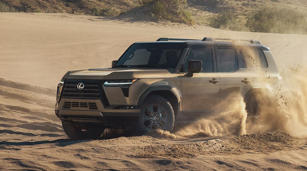 Lexus GX экстерьер