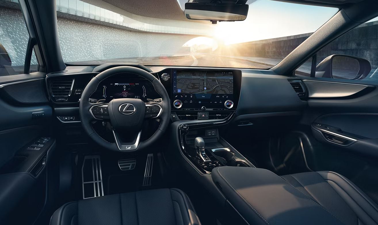 Lexus NX обзор