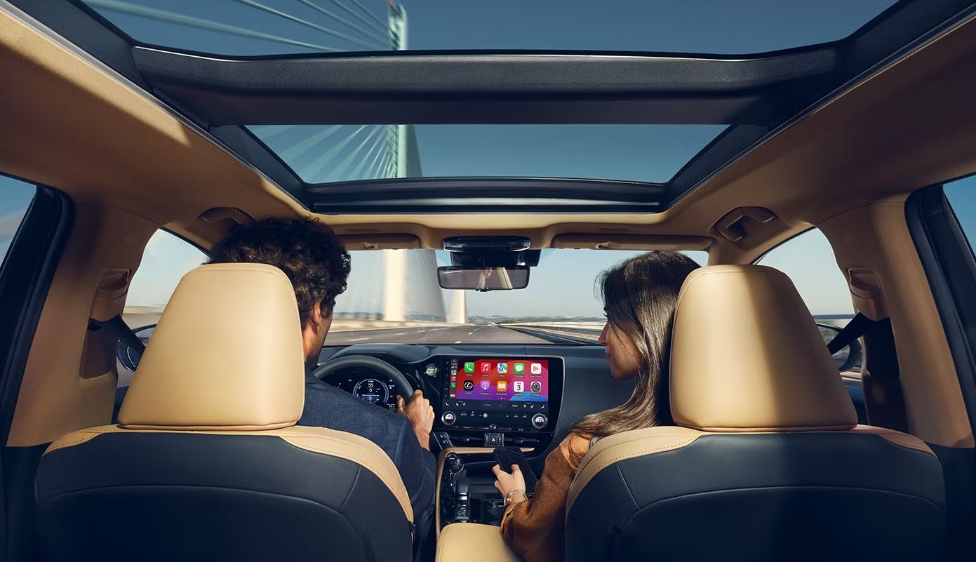 Lexus NX интерьер
